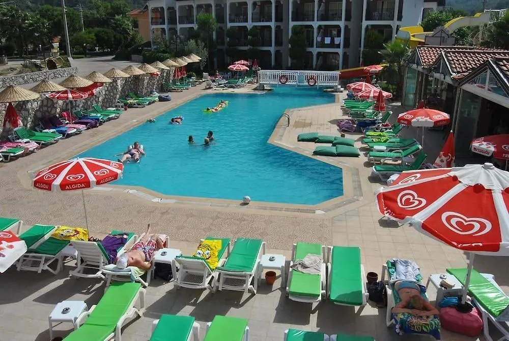 Apartment Club Ekinci Palace Icmeler Turkey