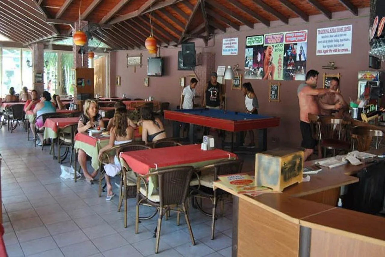 Club Ekinci Palace Icmeler